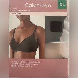 Calvin Klein lightly lined wireless bra 2 pk